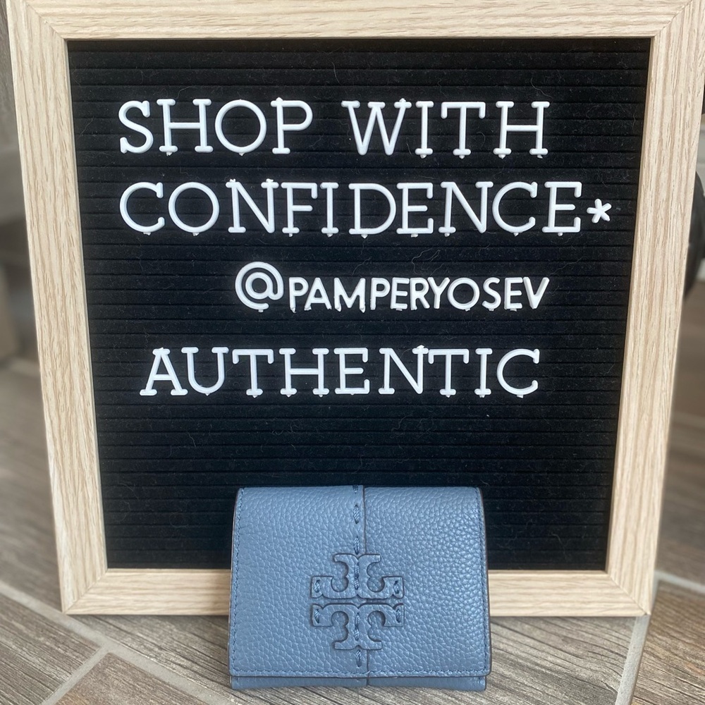 Tory Burch McGraw Flap Card Case - Picture 2 of 14
